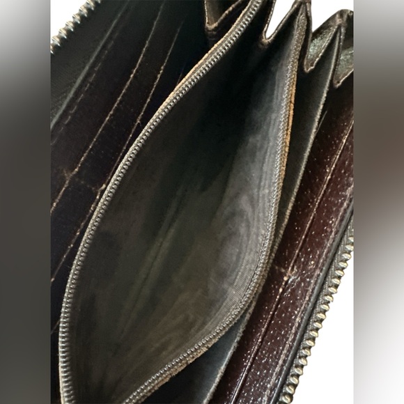 ✨GUCCI LONG ZIPPER WALLET✨ - Picture 8 of 11